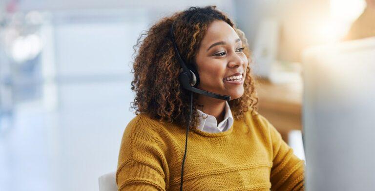 7 Top Tactics for Recruiting Call Center Agents
